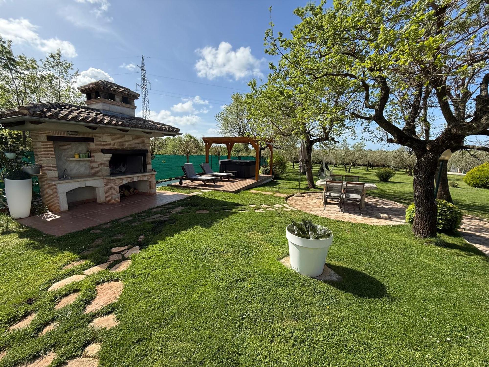 Holiday Home Sergo Πόρετς Εξωτερικό φωτογραφία