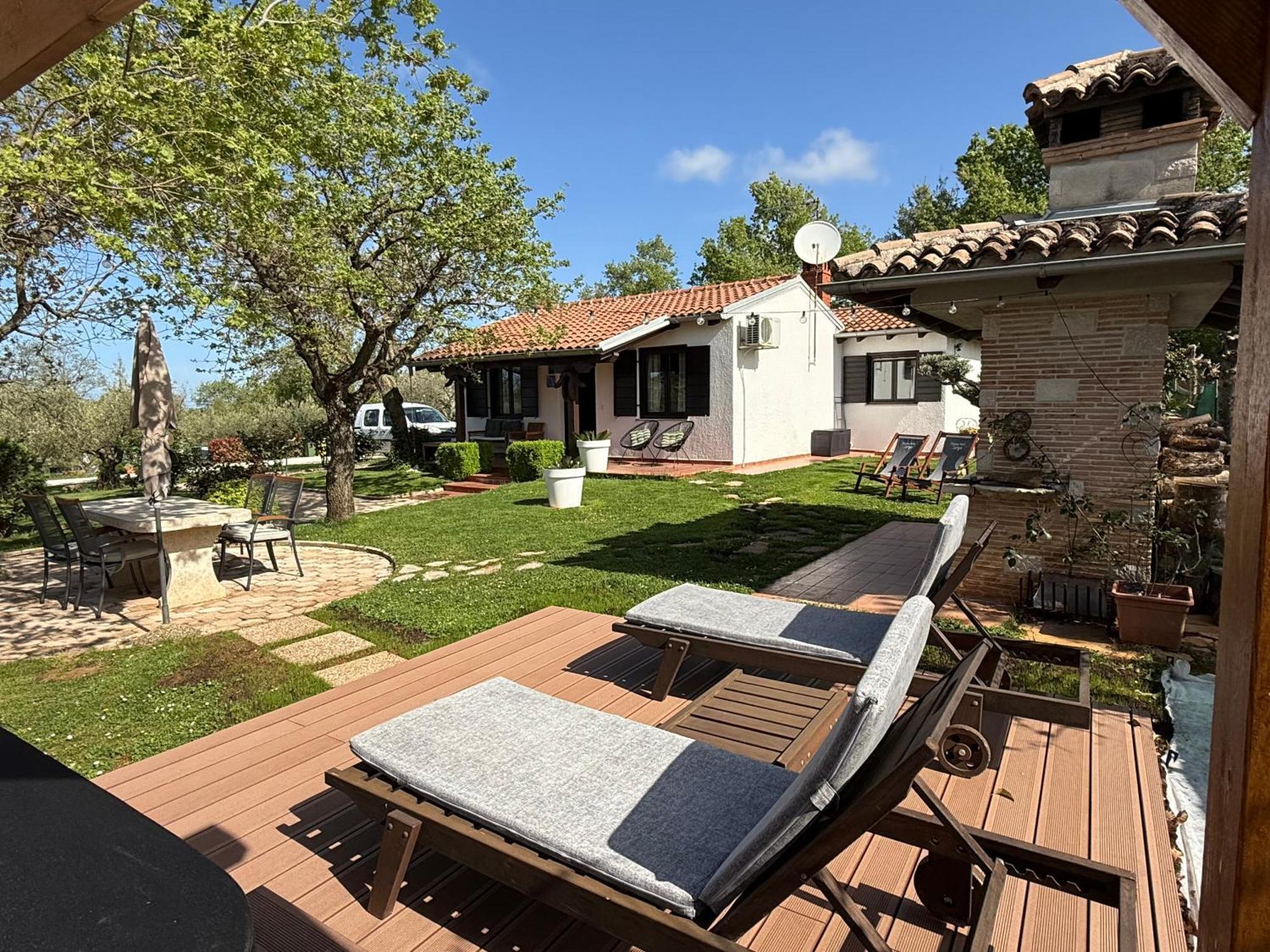 Holiday Home Sergo Πόρετς Εξωτερικό φωτογραφία